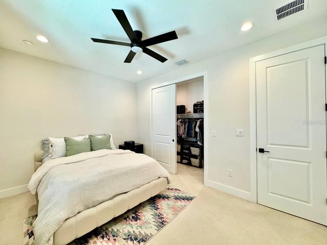 3722 W MANGO AVENUE 6, Tampa, FL 33611