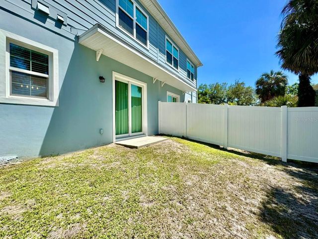 3722 W MANGO AVENUE 6, Tampa, FL 33611