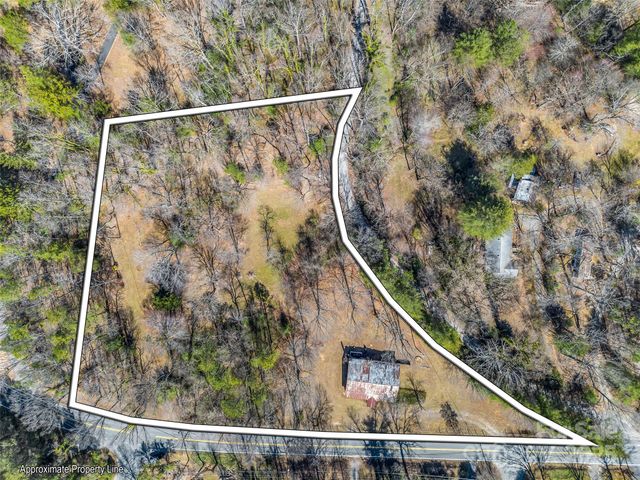156 Warren Wilson Road, Swannanoa, NC 28778