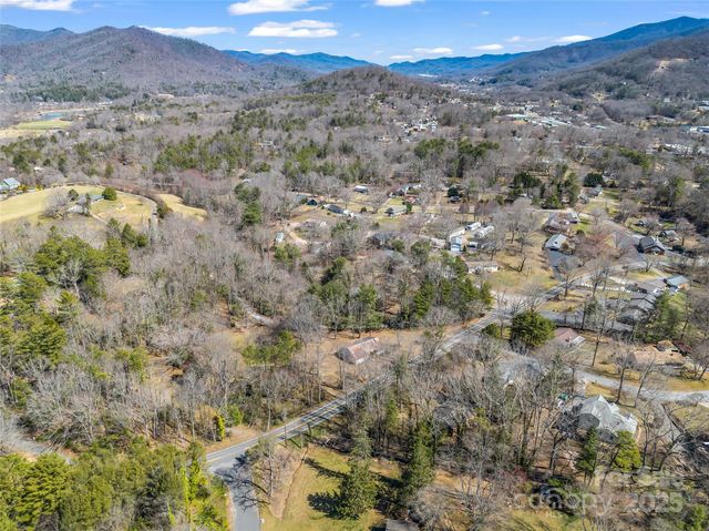 156 Warren Wilson Road, Swannanoa, NC 28778