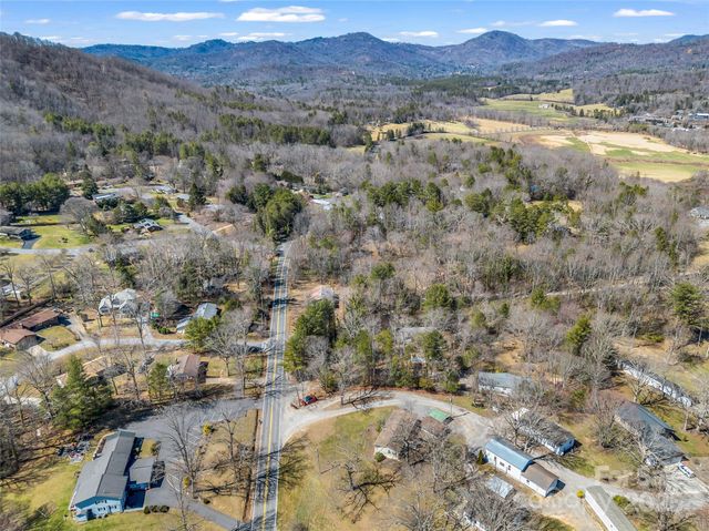 156 Warren Wilson Road, Swannanoa, NC 28778