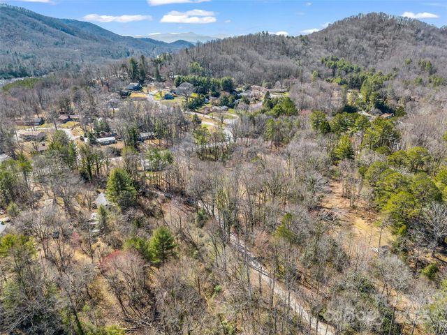 156 Warren Wilson Road, Swannanoa, NC 28778