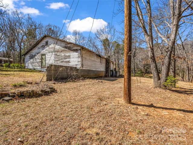 156 Warren Wilson Road, Swannanoa, NC 28778