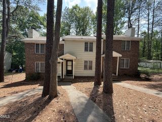 925 Hearthridge Court, Raleigh, NC 27609