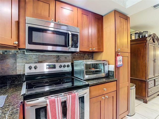 8944 LEDGESTONE LANE, Port Richey, FL 34668