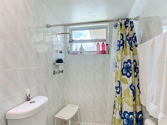 8944 LEDGESTONE LANE, Port Richey, FL 34668