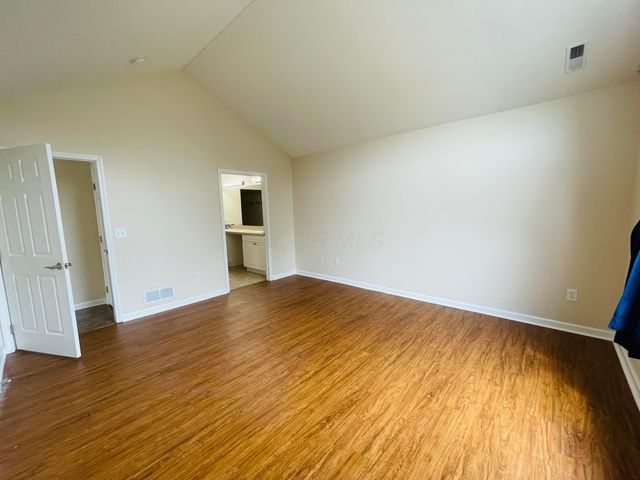 117 Colonial Woods Drive, Mount Vernon, OH 43050