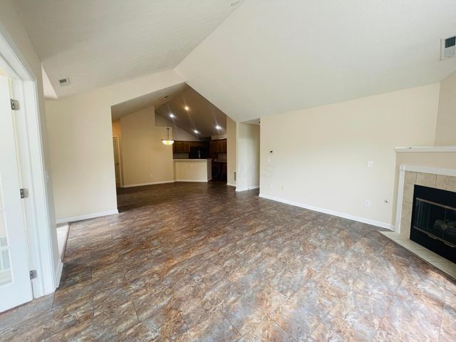 117 Colonial Woods Drive, Mount Vernon, OH 43050