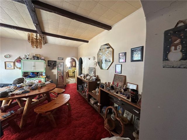 172 Franklin Ave, Vandergrift, PA 15690