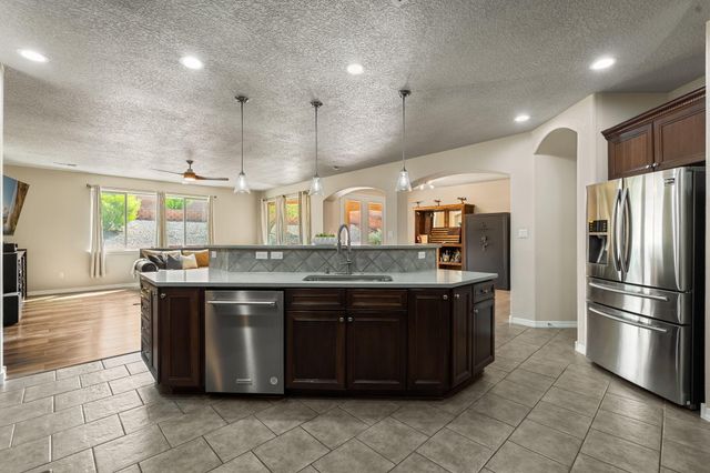 4336 Bentgrass Meadows NE, Rio Rancho, NM 87144