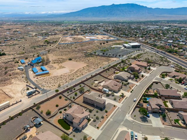 4336 Bentgrass Meadows NE, Rio Rancho, NM 87144