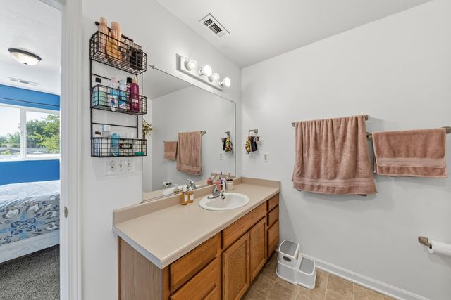 2030 Brookhurst Street 47, Medford, OR 97504