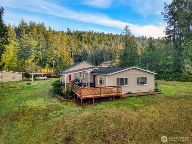 6551 Stone Farm Lane NW, Seabeck, WA 98380