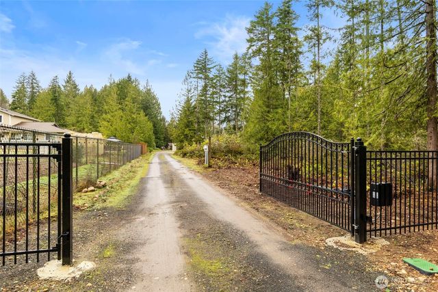 6551 Stone Farm Lane NW, Seabeck, WA 98380