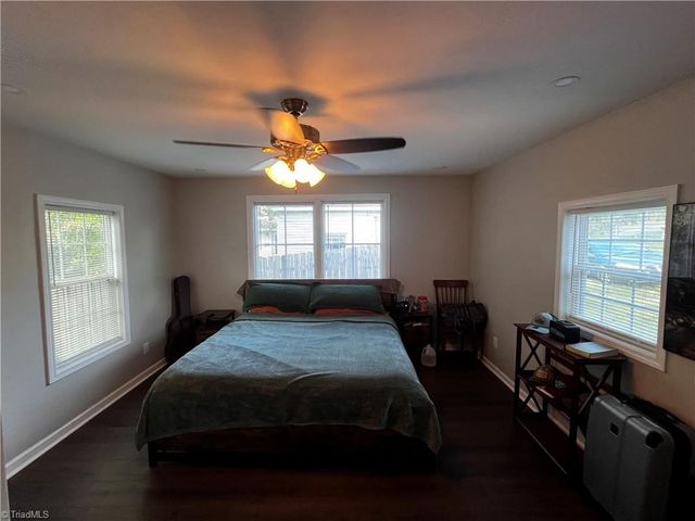 1020 Frank Street, Mount Airy, NC 27030