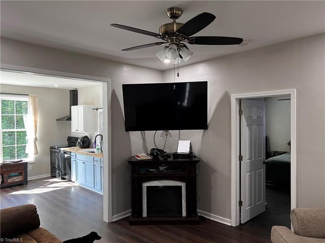 1020 Frank Street, Mount Airy, NC 27030
