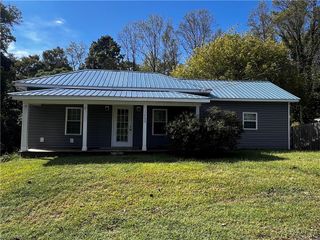 1020 Frank Street, Mount Airy, NC 27030