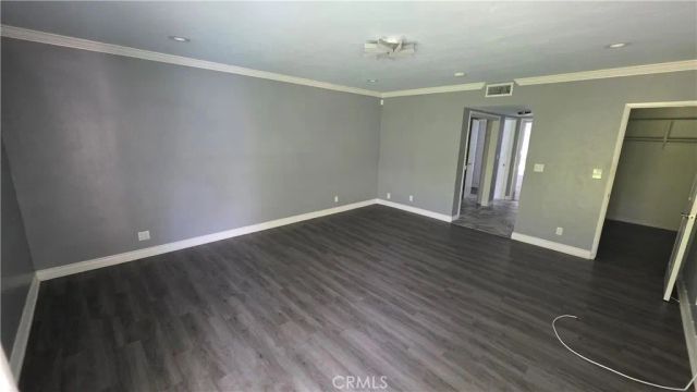 10126 Vanalden, Northridge, CA 91324