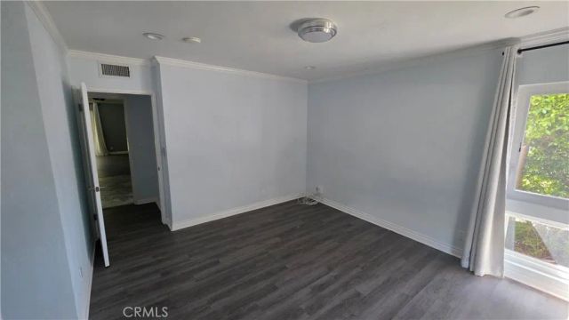 10126 Vanalden, Northridge, CA 91324