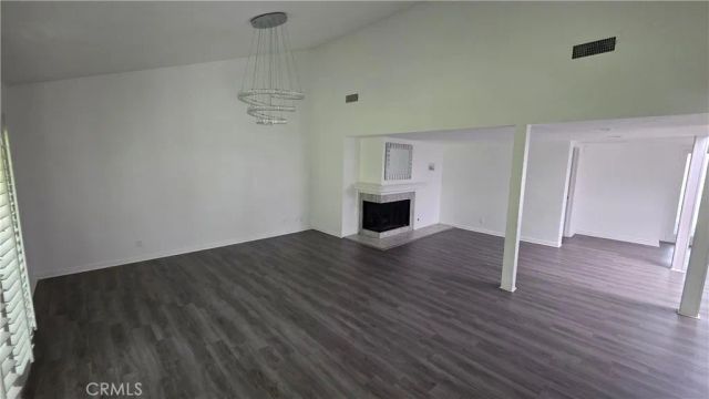 10126 Vanalden, Northridge, CA 91324