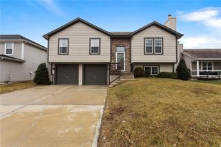 8611 NE 116th Street, Kansas City, MO 64157