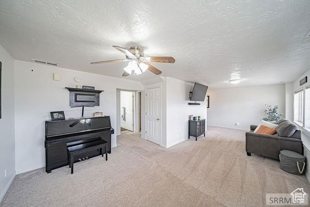 1000 E BUTTE RD, Menan, ID 83434