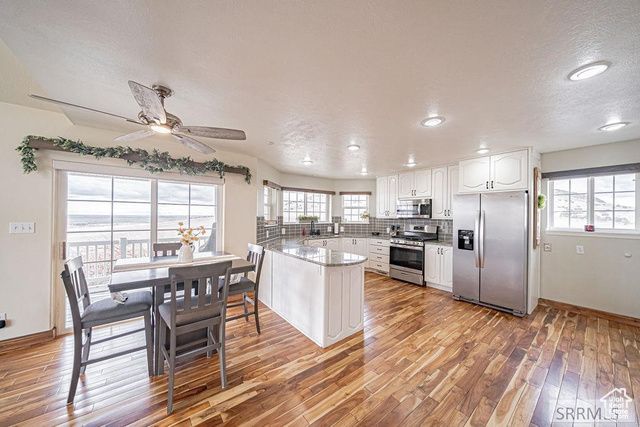 1000 E BUTTE RD, Menan, ID 83434