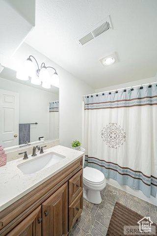 1000 E BUTTE RD, Menan, ID 83434