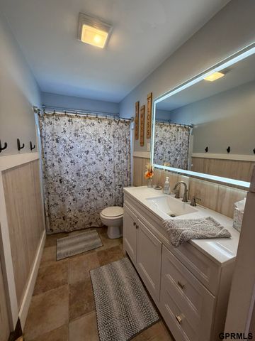 207 N Main Street, Wilber, NE 68465