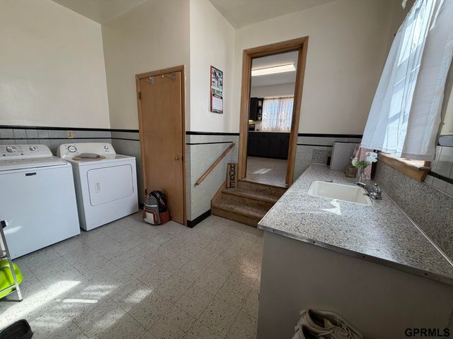 207 N Main Street, Wilber, NE 68465