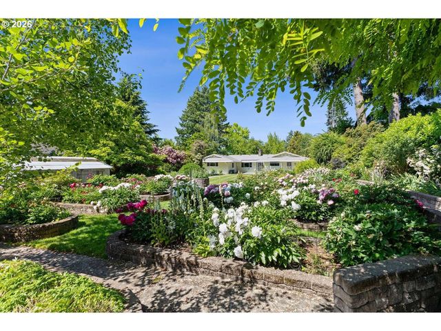 9473 Nw MURLEA Ln, Portland, OR 97229