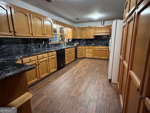 1925 Oak Hill Road, Covington, GA 30016