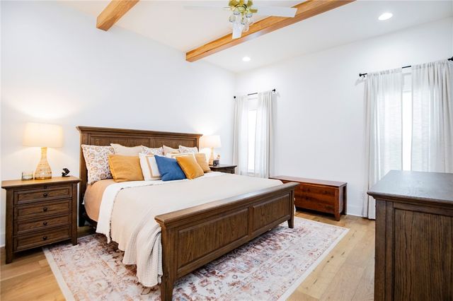 2704 Nova Avenue, Lowell, AR 72745