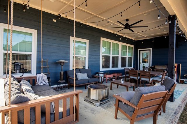 2704 Nova Avenue, Lowell, AR 72745