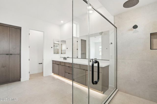 7392 W GAMBIT Trail, Peoria, AZ 85383