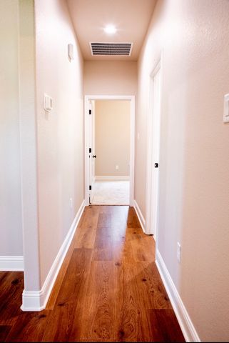 128 Oak Springs Lane, Weatherford, TX 76087