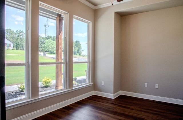 128 Oak Springs Lane, Weatherford, TX 76087