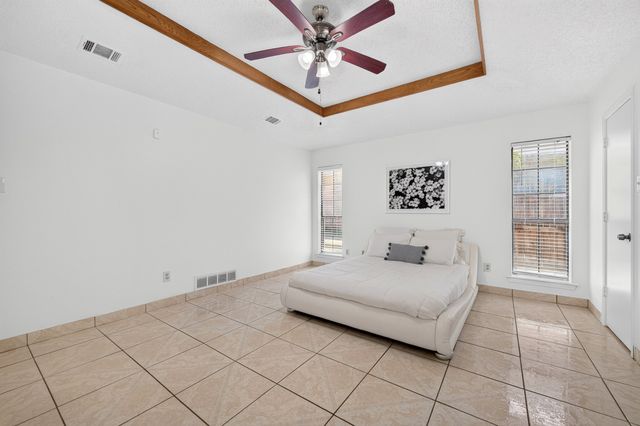 923 Moore Street, Cedar Hill, TX 75104