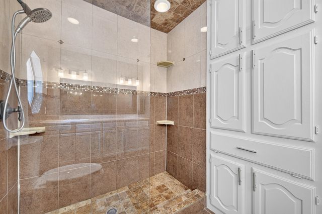 923 Moore Street, Cedar Hill, TX 75104