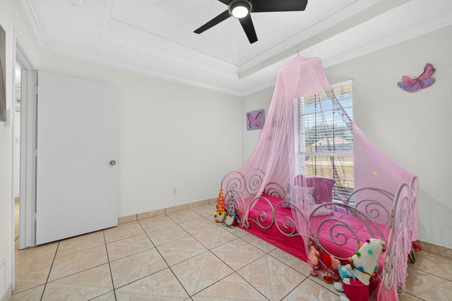 923 Moore Street, Cedar Hill, TX 75104