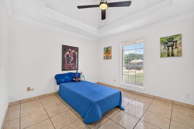 923 Moore Street, Cedar Hill, TX 75104