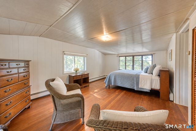 18 Brook Trail, East Hampton, CT 06424