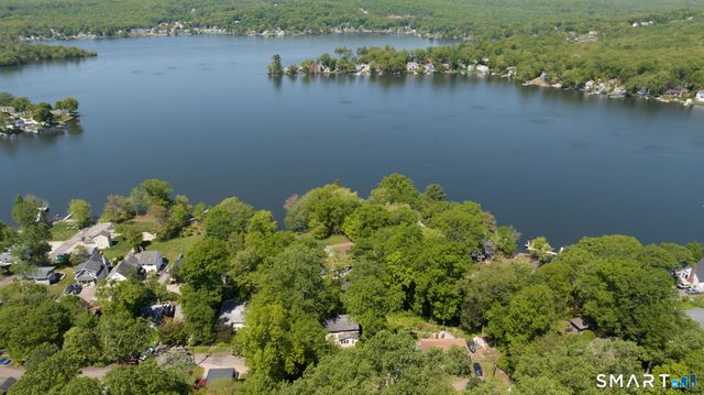 18 Brook Trail, East Hampton, CT 06424