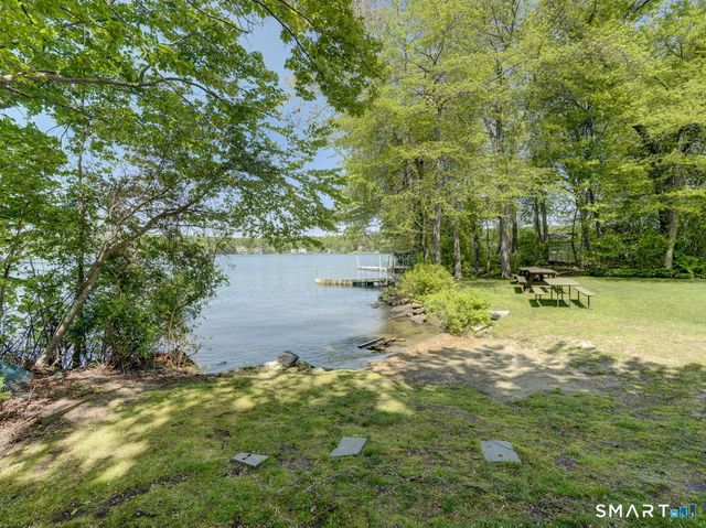 18 Brook Trail, East Hampton, CT 06424