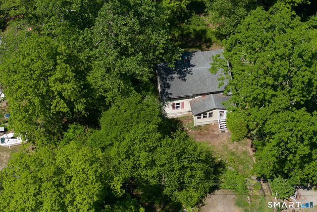 18 Brook Trail, East Hampton, CT 06424