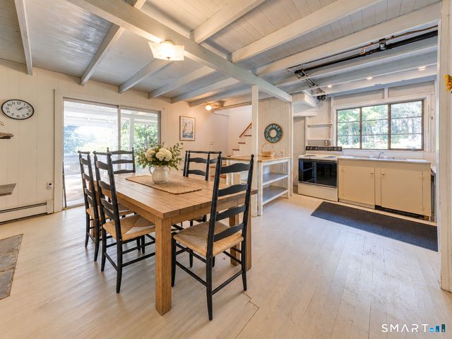 18 Brook Trail, East Hampton, CT 06424