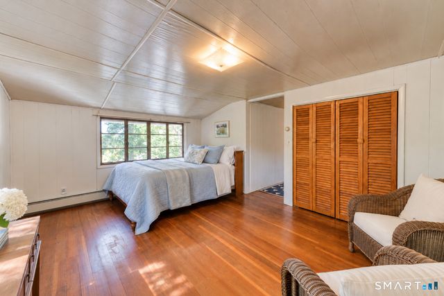 18 Brook Trail, East Hampton, CT 06424