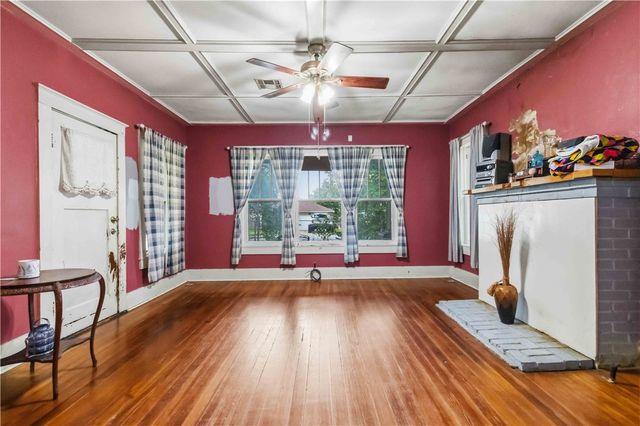 305 Ewalt Avenue, Springdale, AR 72764