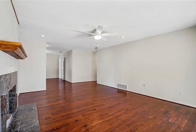 4824 Darla Drive, Fort Worth, TX 76132