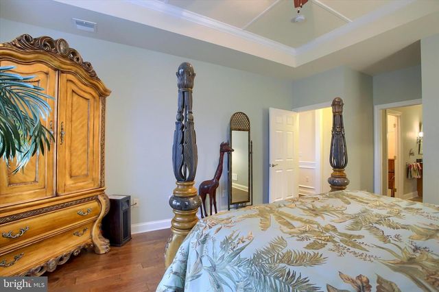 75 PRESIDENTS DRIVE, Mechanicsburg, PA 17050